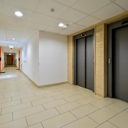 Sun Resort Residential Suite-Free Parking Garage Same Building Budapest Exterior foto
