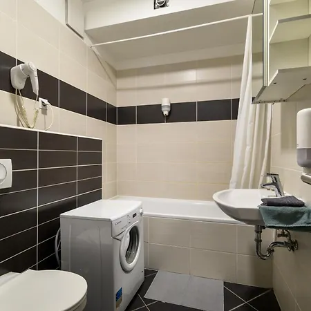 Sun Resort Residential Suite-Free Parking Garage Same Building Budapest Exterior foto